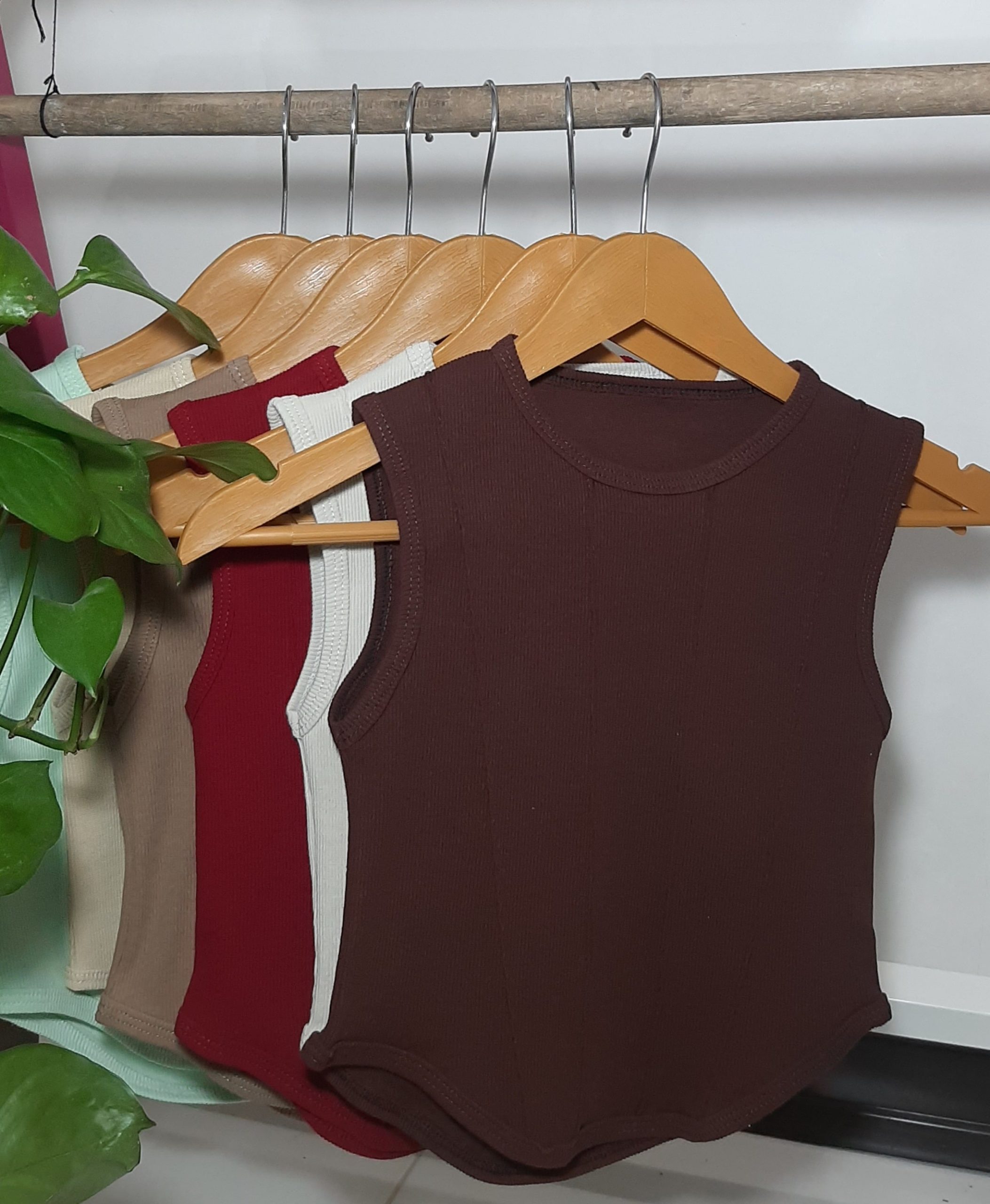 cropA کراپ دوخت حلقه ای - Image 1